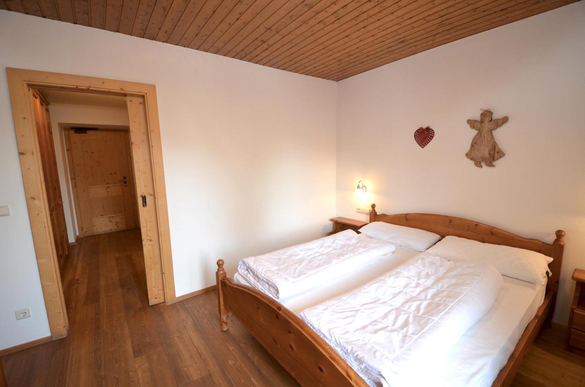 Aurturist Miramonti S Candido San Candido Habitación foto